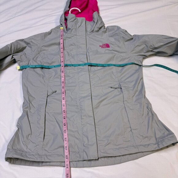 The North Face Resolve DryVent Jacket Women’s Medium Gray/Pink EUC - Picture 9 of 11